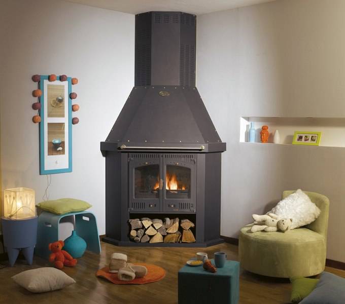 CANTOU-ANGLE-RUSTIQUE-680151-900x600